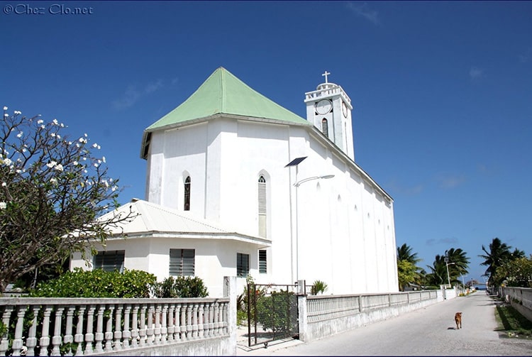 Eglise Saint-Joseph de Makemo. Photo Chez-Clo.net