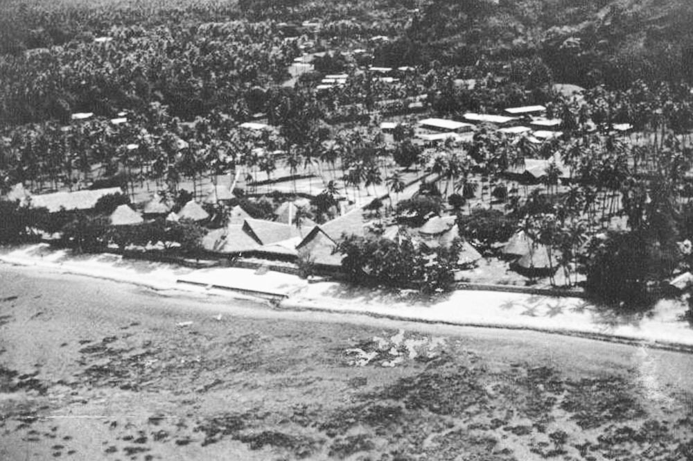 Vue aérienne de l'Hôtel Tahiti Village de Punaauia