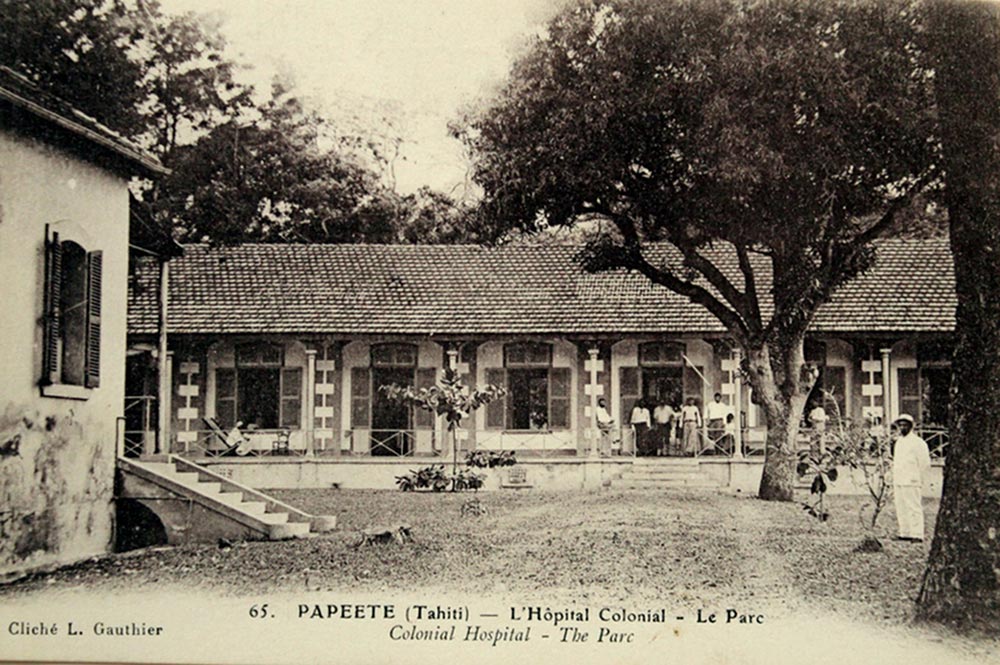 Le parc de l'Hôpital colonial Vaiami en 1906. Photo Lucien Gauthier