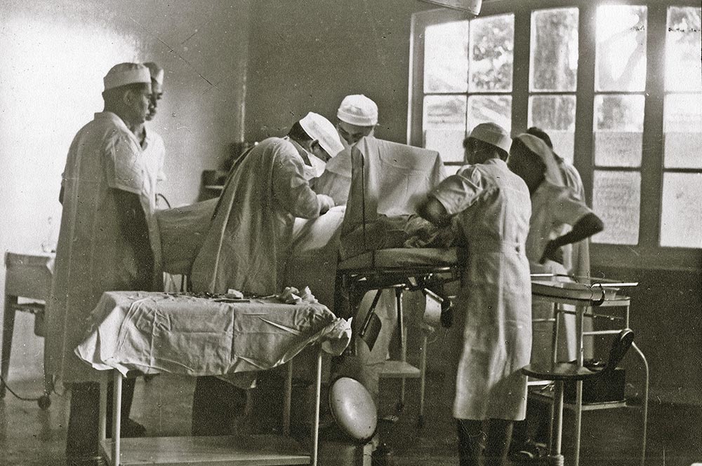 Bloc opératoire de l'ancien hôpital colonial Vaiami en 1950