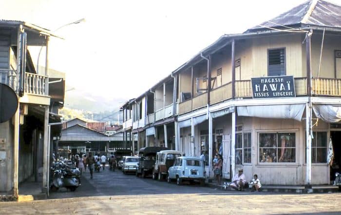 Coin de la rue Gauguin et de la rue du marché à Papeete en 1970