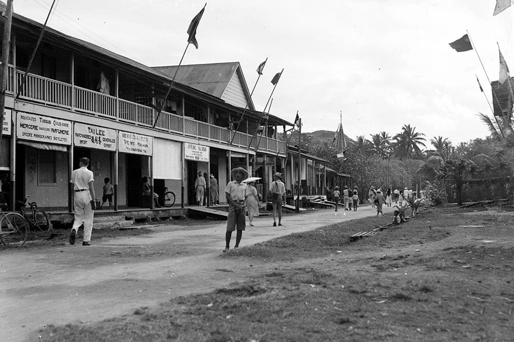 La rue principale d'Uturoa en 1940