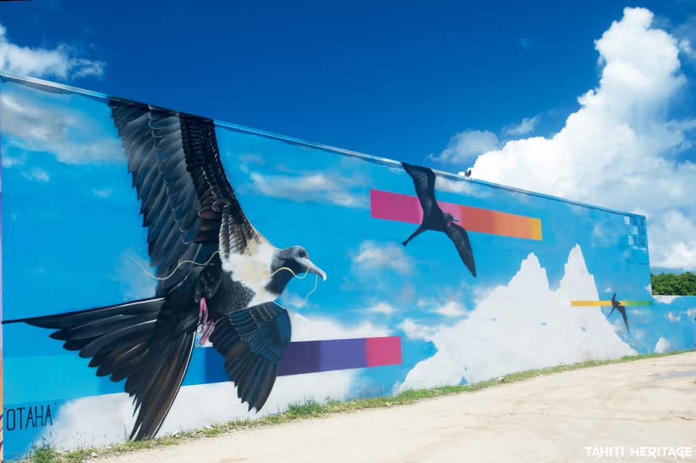Street-art, oiseau otaha de Charles janine-Williams-onou-2017