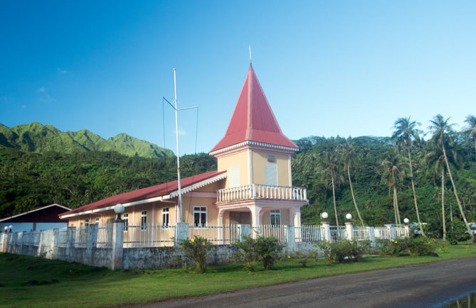 Temple protestant de Puohine, Raiatea